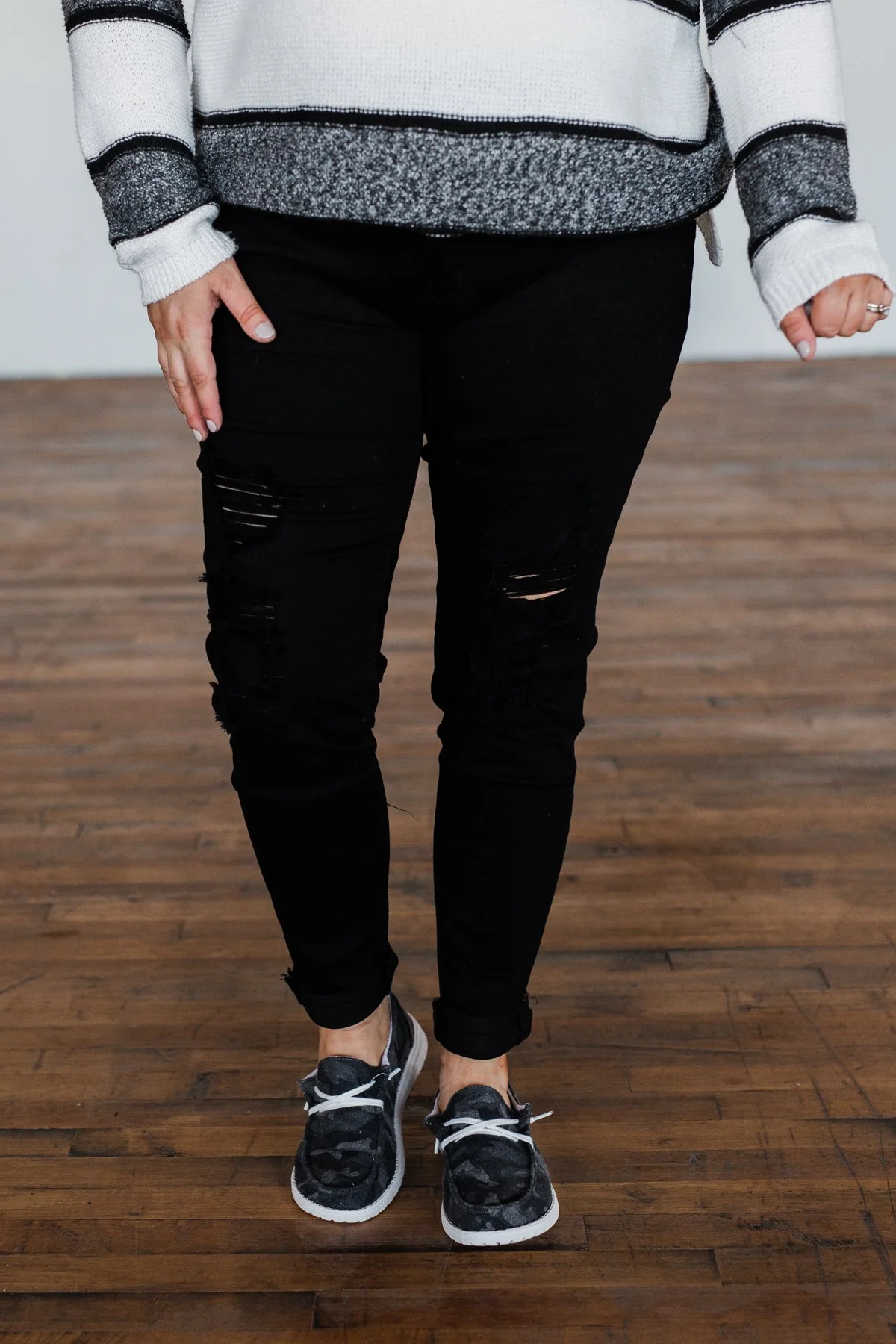 KanCan Skinny Jeans- Diana Wash - Image 3