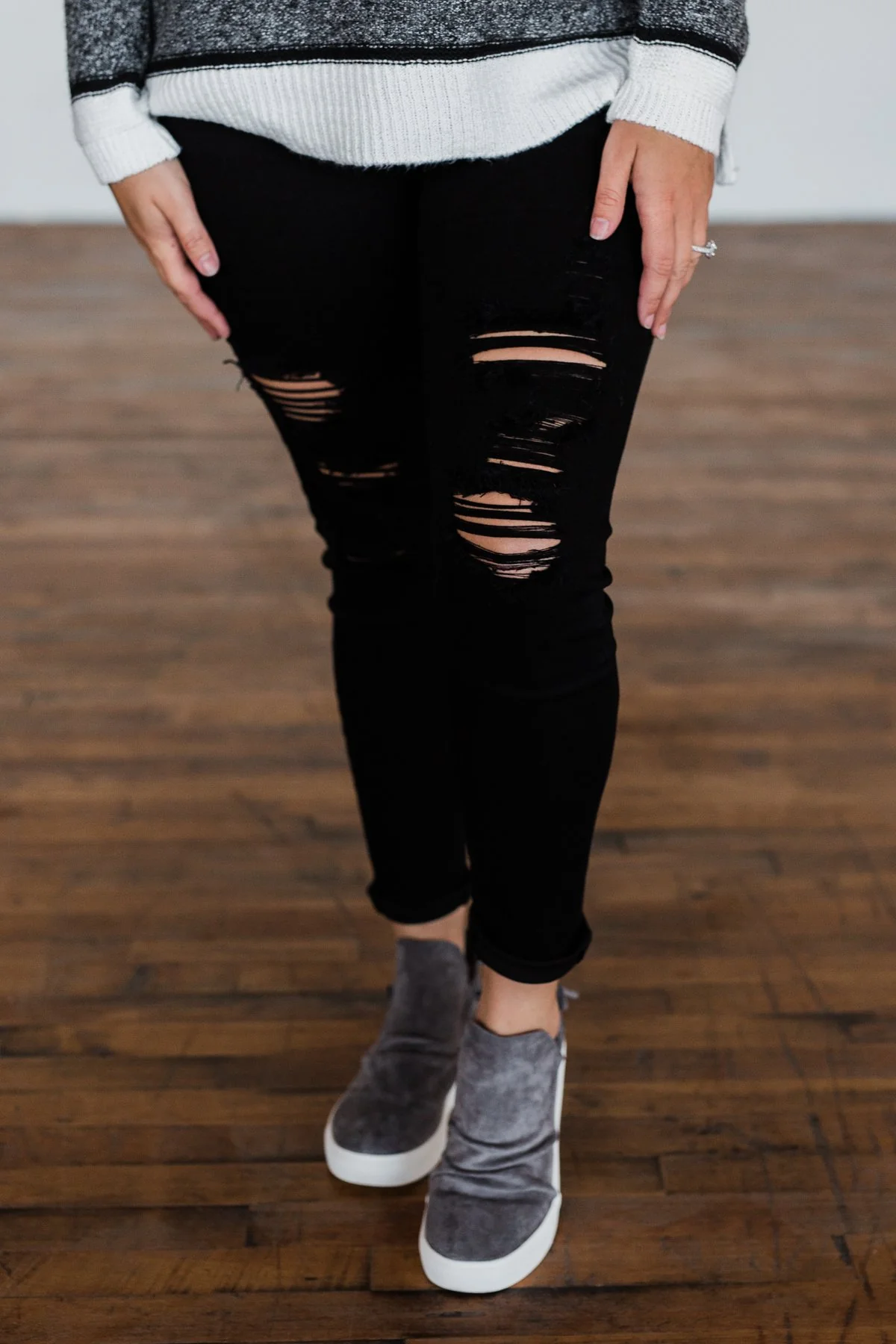 KanCan Skinny Jeans- Diana Wash - Image 9