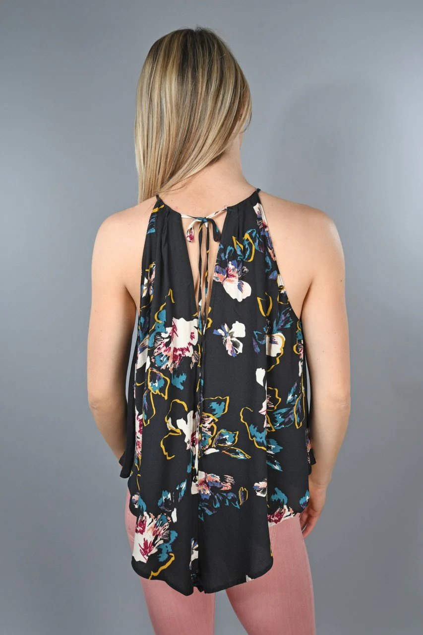 Lush Navy Floral Tank - Image 6