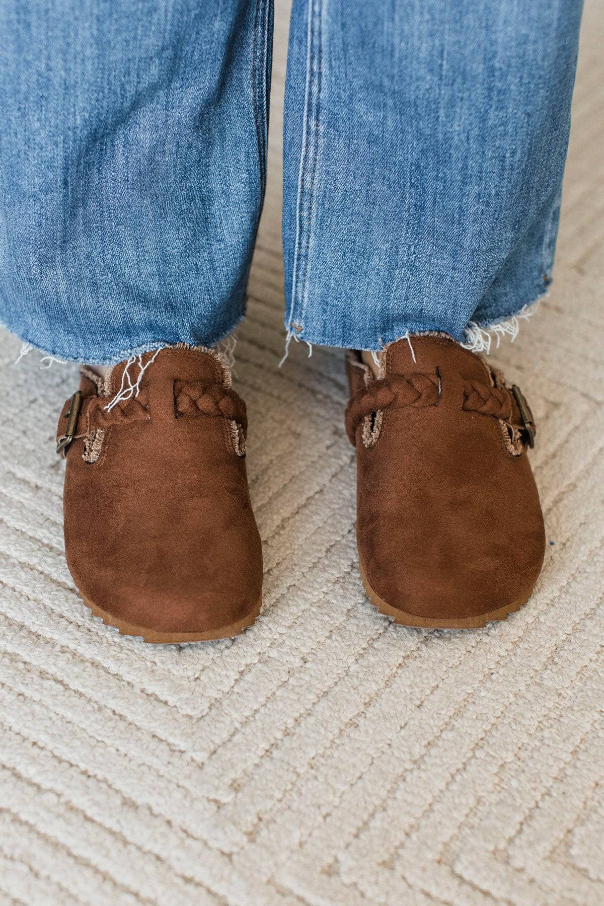 Very G Iris 3 Mules- Tan - Image 4